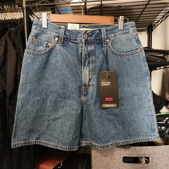 Levi's Ribcage Shorts, 27 - Picture 1 of 4